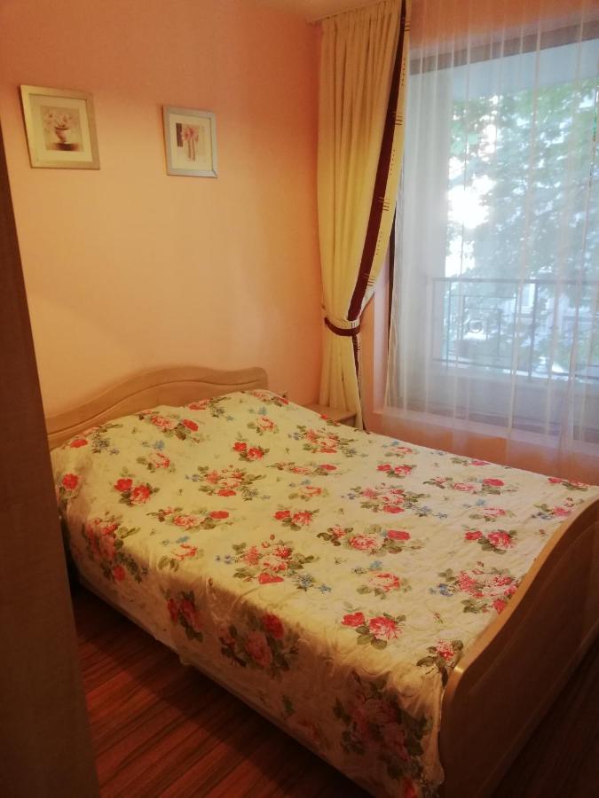 Comfort Zamenhof Varna Buitenkant foto